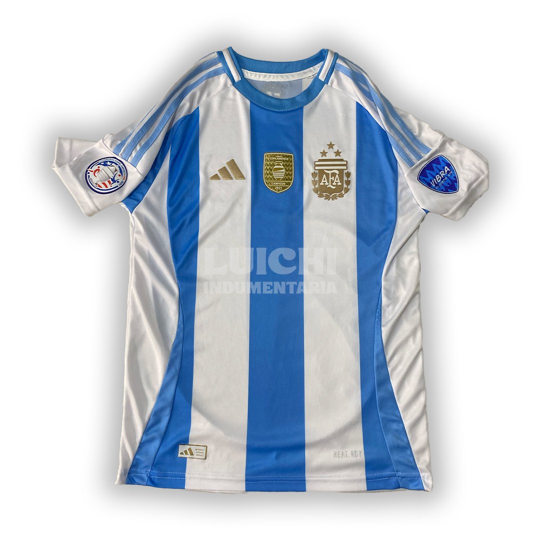 Camiseta de la selección argentina final copa america 2024 con parches